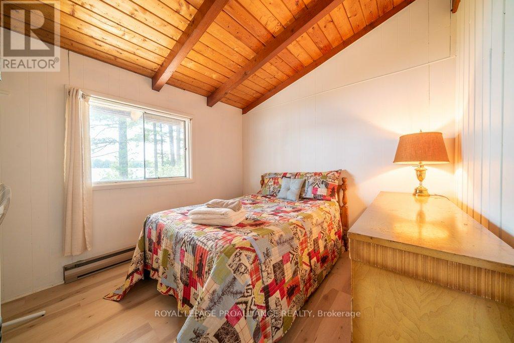 1056 A Glass Lane, North Frontenac, Ontario  K0H 1J0 - Photo 26 - X12300963