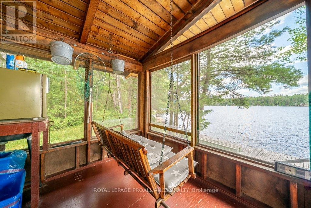 1056 A Glass Lane, North Frontenac, Ontario  K0H 1J0 - Photo 36 - X12300963