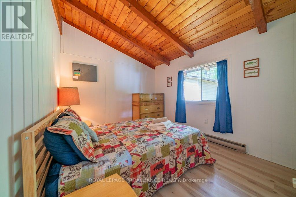 1056 A Glass Lane, North Frontenac, Ontario  K0H 1J0 - Photo 29 - X12300963