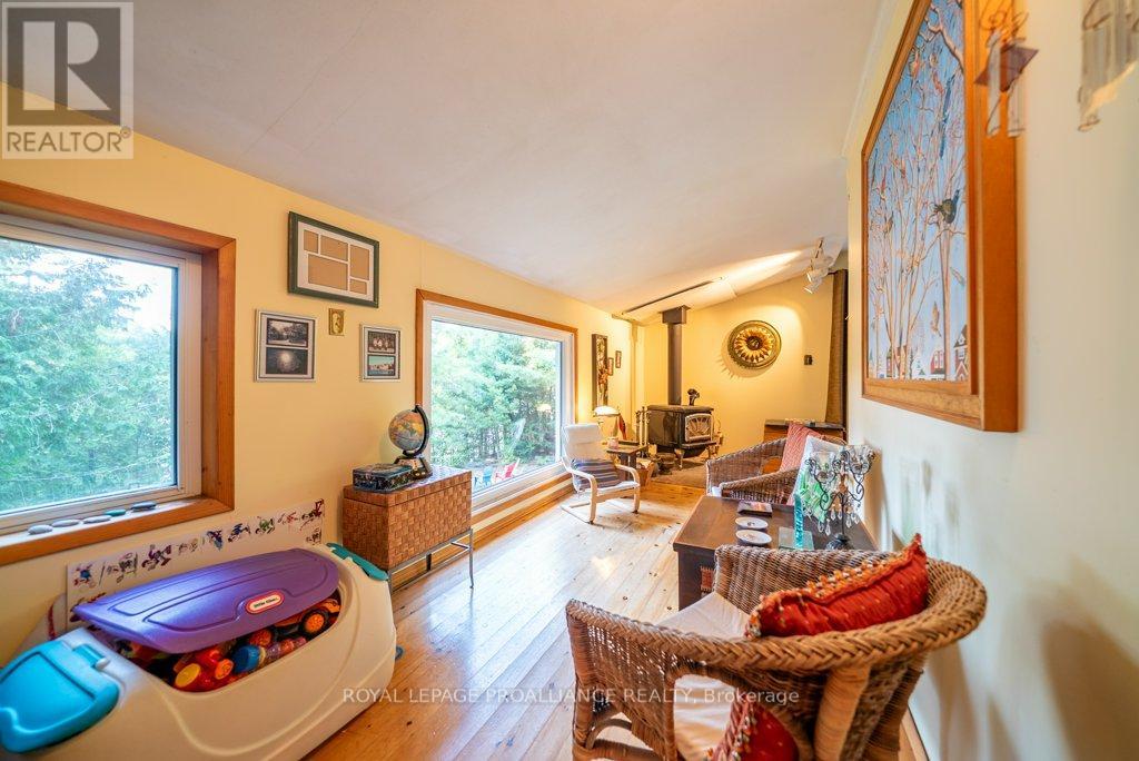 4325a Road 506, North Frontenac, Ontario  K0H 1K0 - Photo 17 - X12361182