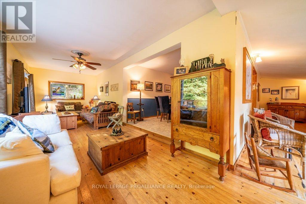 4325a Road 506, North Frontenac, Ontario  K0H 1K0 - Photo 18 - X12361182