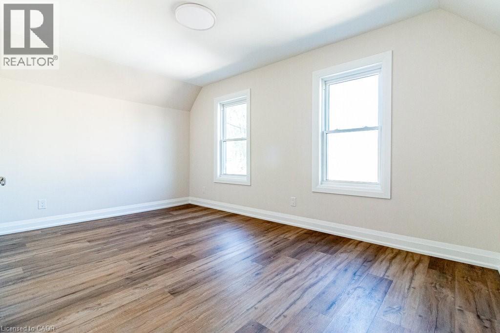 250 Avondale Street, Hamilton, Ontario  L8L 7C5 - Photo 14 - 40785137