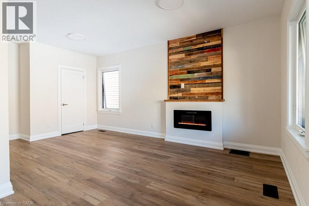 250 Avondale Street, Hamilton, Ontario  L8L 7C5 - Photo 5 - 40785137