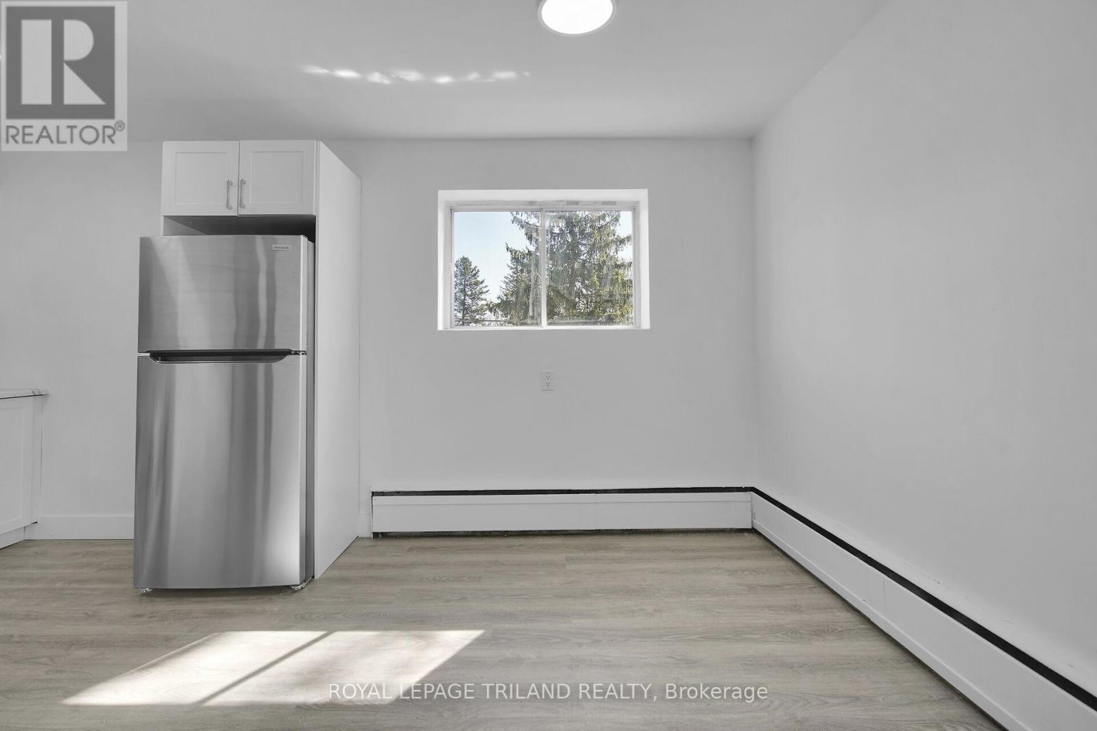 312 - 25 Orchard Street, London South, Ontario  N6J 2R4 - Photo 4 - X12125559