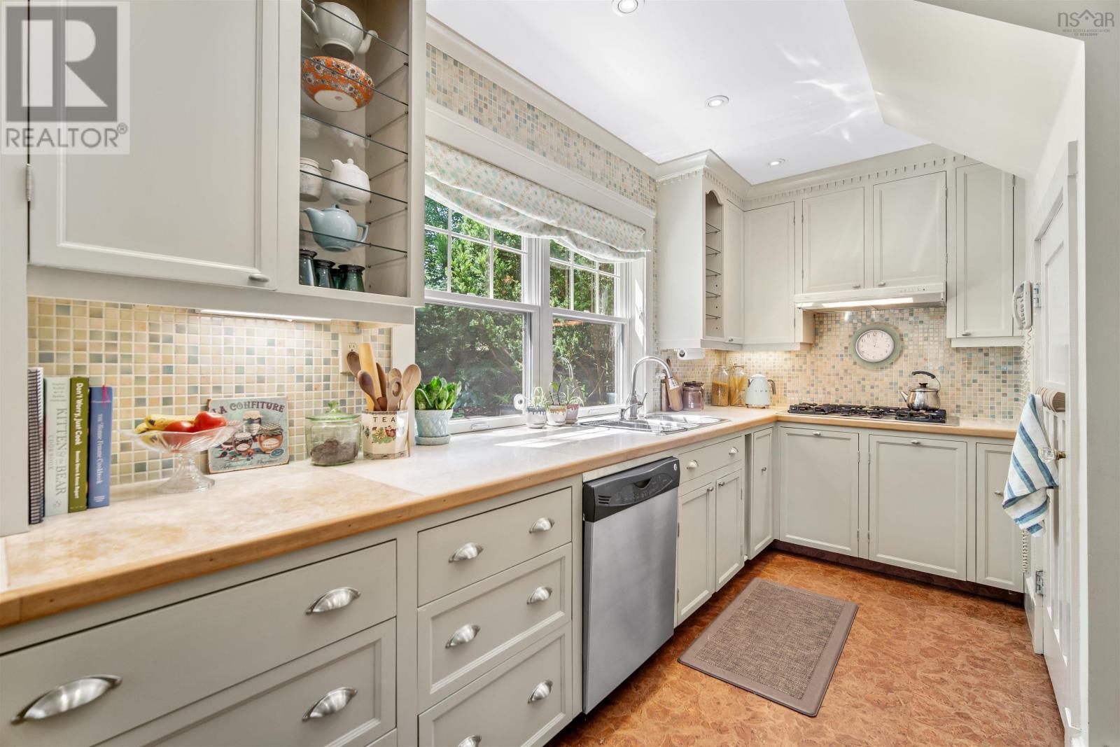 24 Hamshaw Drive, Halifax, Nova Scotia  B3M 2H1 - Photo 12 - 202519410