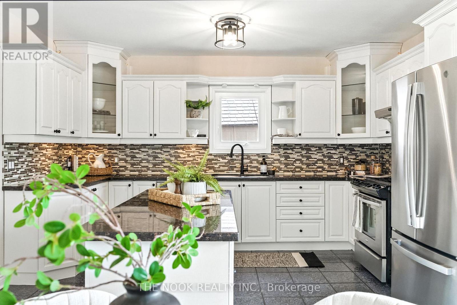 27 Pine Street, Scugog, Ontario  L0B 1E0 - Photo 14 - E12502964