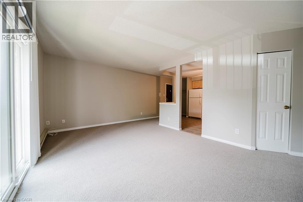 331 Northlake Drive Unit# 10, Waterloo, Ontario  N2V 1Z1 - Photo 10 - 40751457