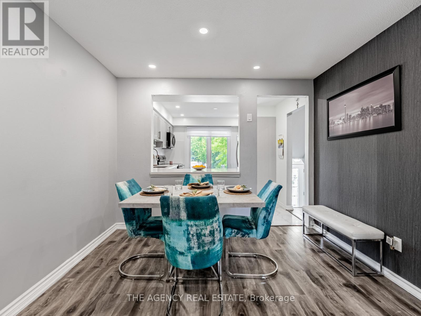 4 - 2445 Homelands Drive, Mississauga (Sheridan), Ontario  L5K 2C6 - Photo 11 - W12503100