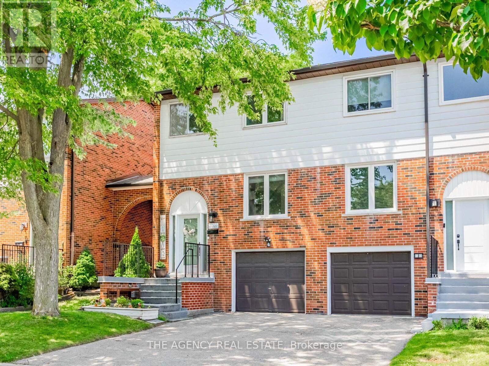 4 - 2445 Homelands Drive, Mississauga (Sheridan), Ontario  L5K 2C6 - Photo 2 - W12503100