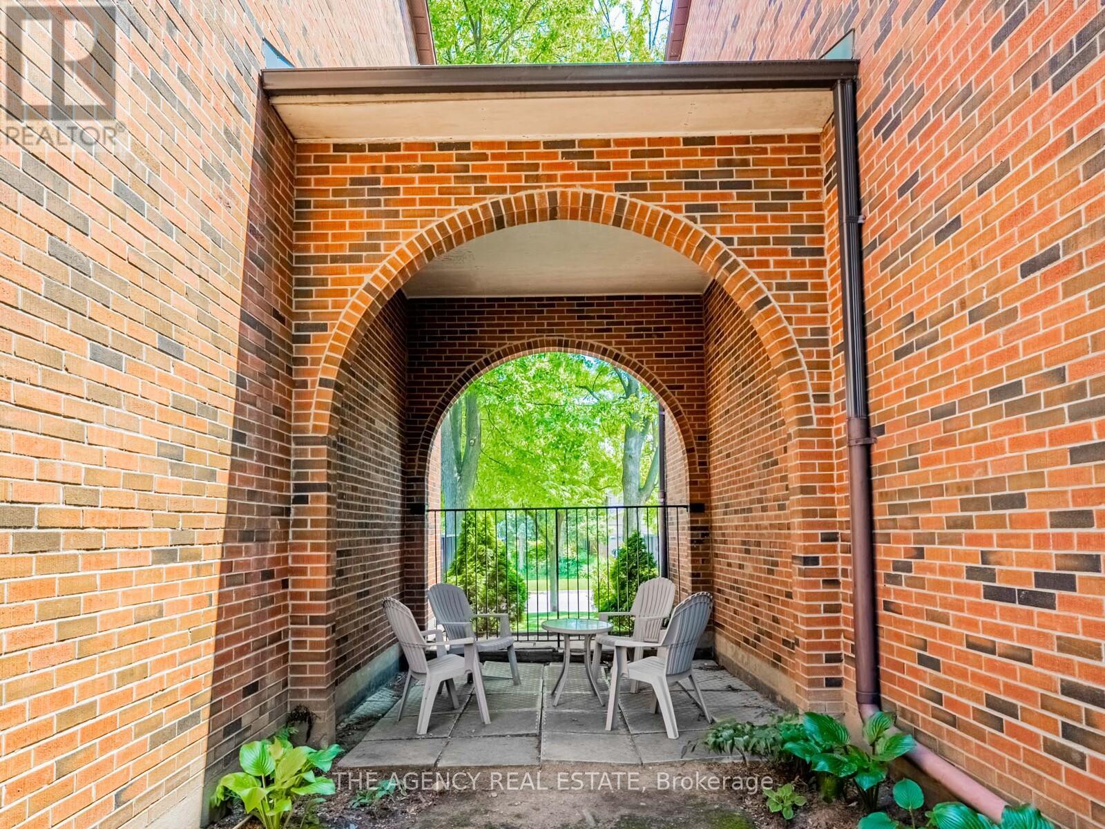 4 - 2445 Homelands Drive, Mississauga (Sheridan), Ontario  L5K 2C6 - Photo 29 - W12503100