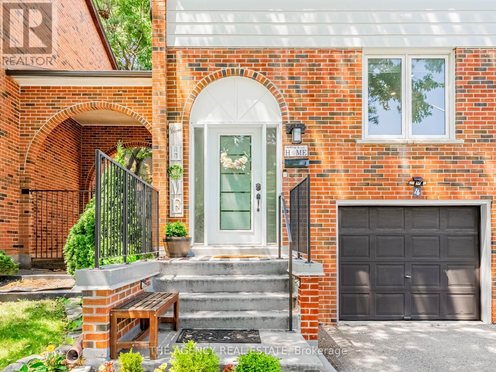 4 - 2445 Homelands Drive, Mississauga (Sheridan), Ontario  L5K 2C6 - Photo 3 - W12503100