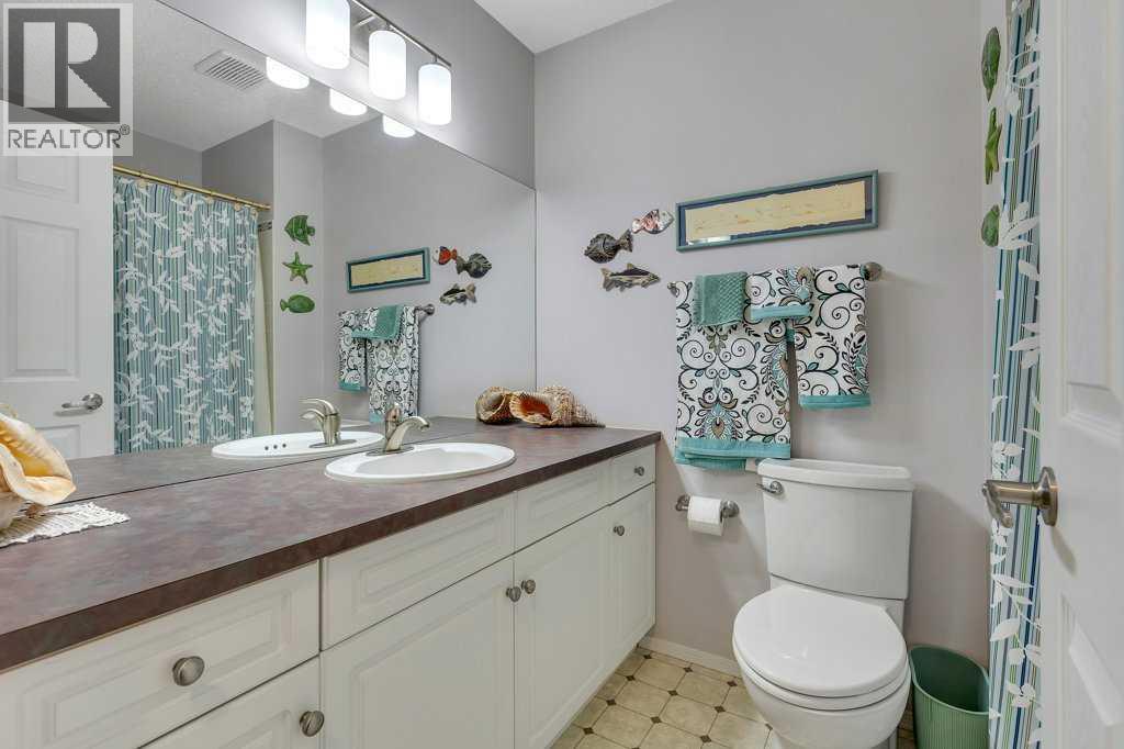 180 Valley Ridge Heights Nw, Calgary, Alberta  T3B 5T3 - Photo 35 - A2254188