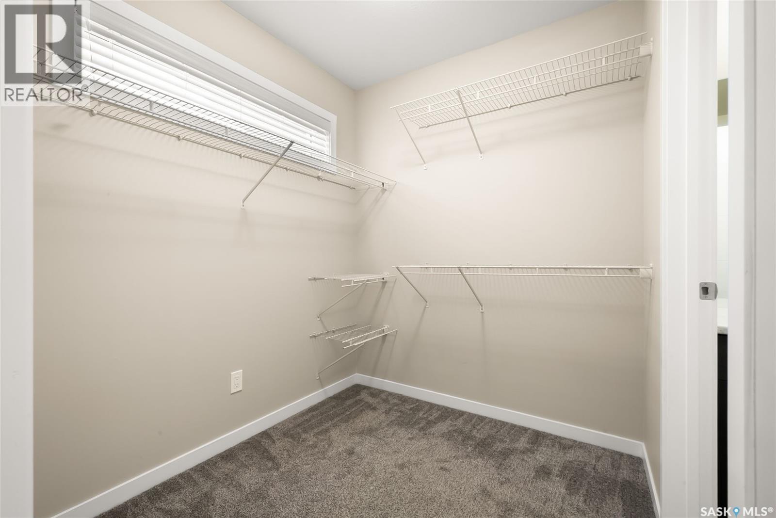 3917 James Hill Road, Regina, Saskatchewan  S4W 0N8 - Photo 17 - SK020064