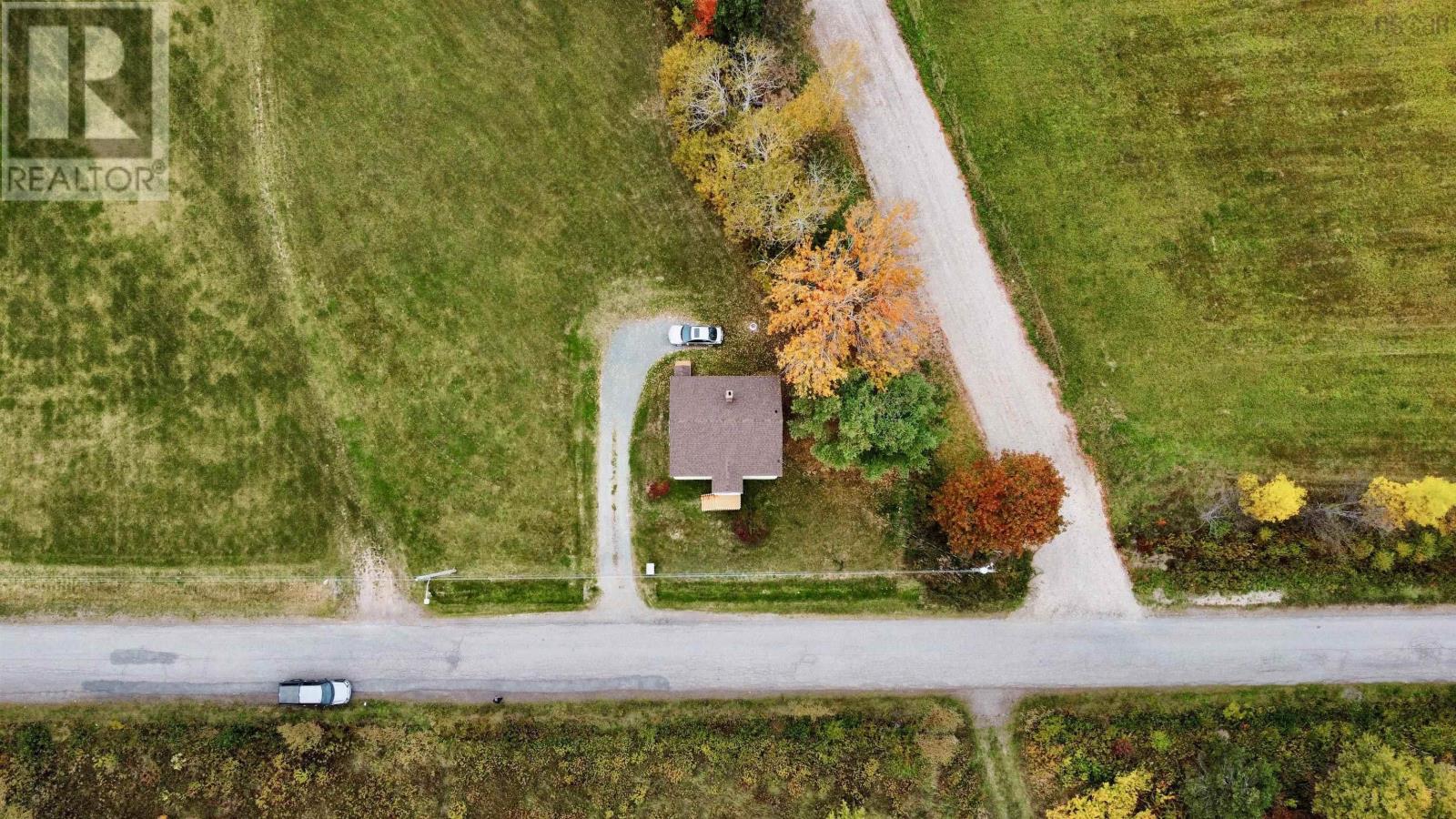 60 Crestdale Drive, Sydney Forks, Nova Scotia  B1L 1A1 - Photo 11 - 202525977