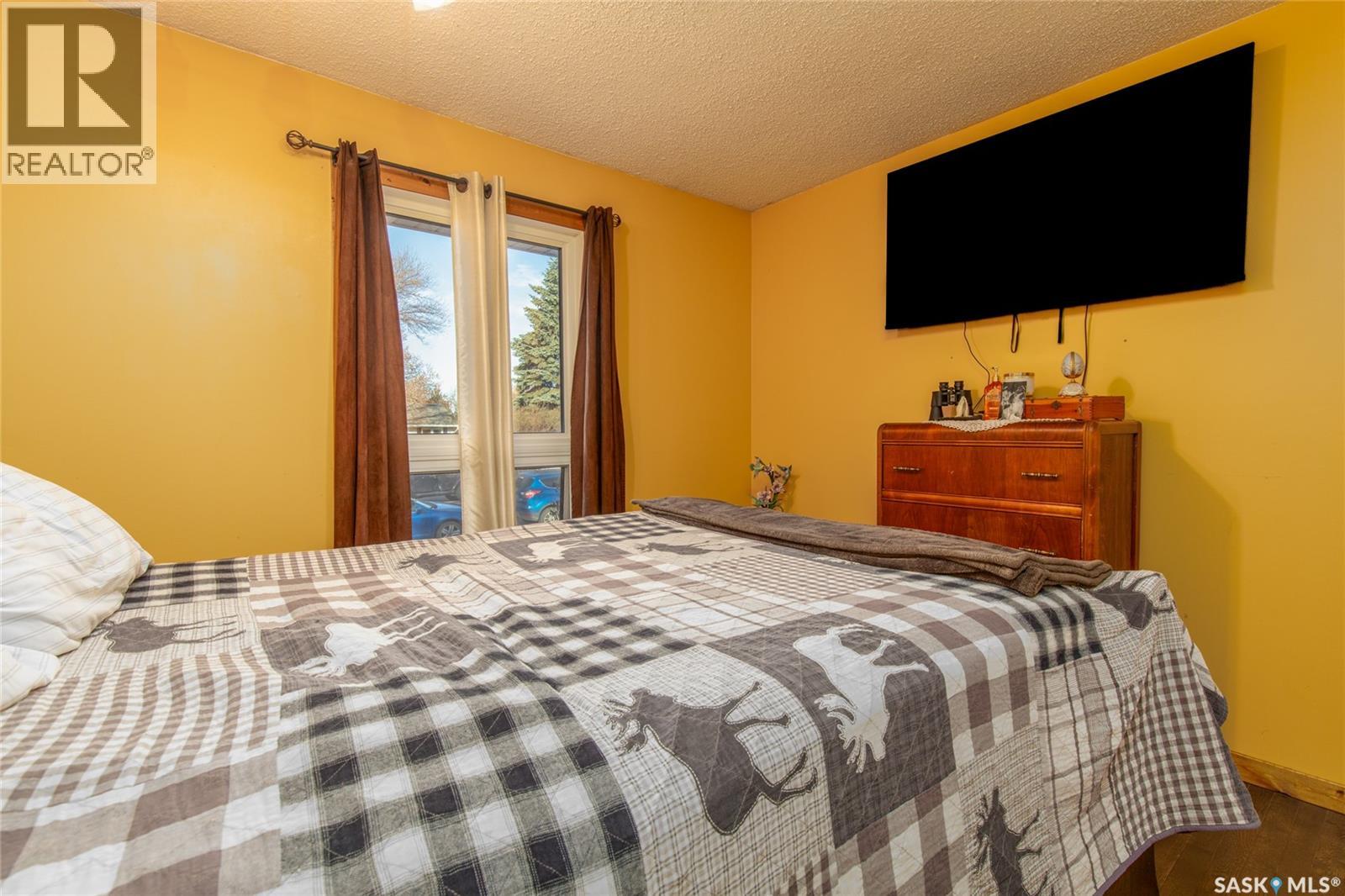 1443 Smith Street W, Moose Jaw, Saskatchewan  S6H 6W6 - Photo 26 - SK022243