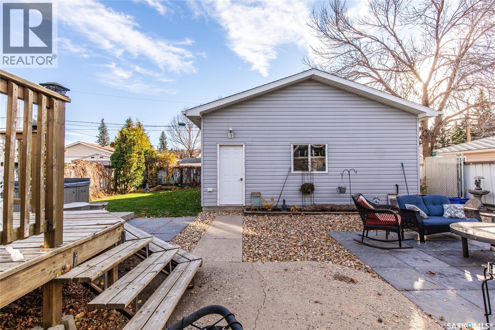 1443 Smith Street W, Moose Jaw, Saskatchewan  S6H 6W6 - Photo 46 - SK022243