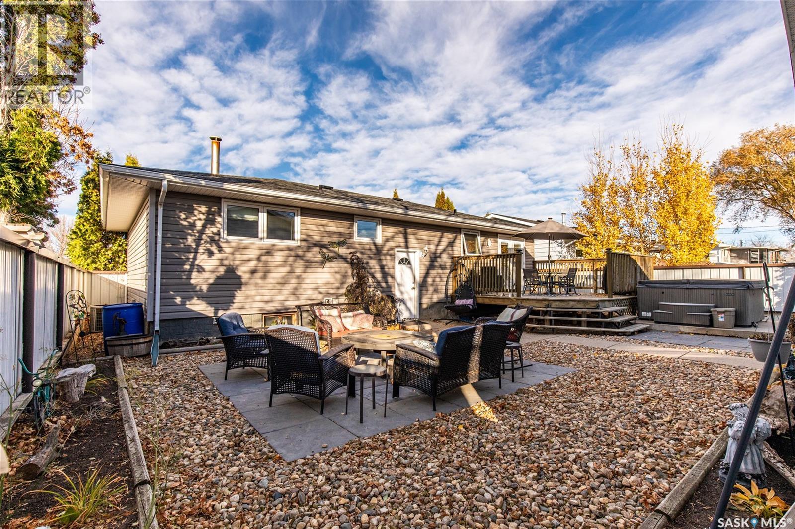 1443 Smith Street W, Moose Jaw, Saskatchewan  S6H 6W6 - Photo 41 - SK022243