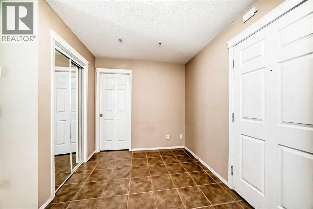 8106, 70 Panamount Drive Nw, Calgary, Alberta  T3K 6L7 - Photo 9 - A2255150