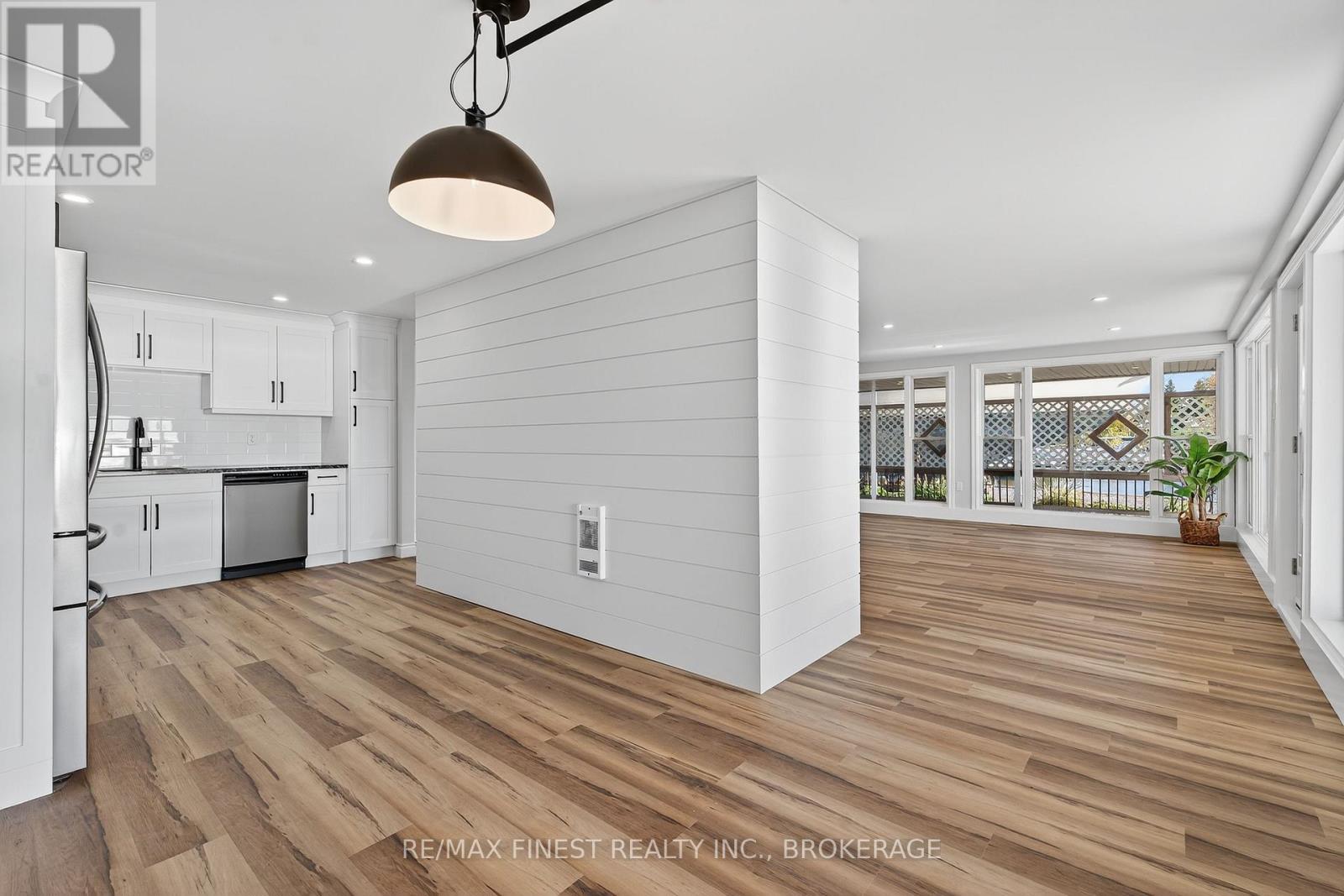 110 Bayshore Drive, Loyalist (Bath), Ontario  K0H 1G0 - Photo 15 - X12502896