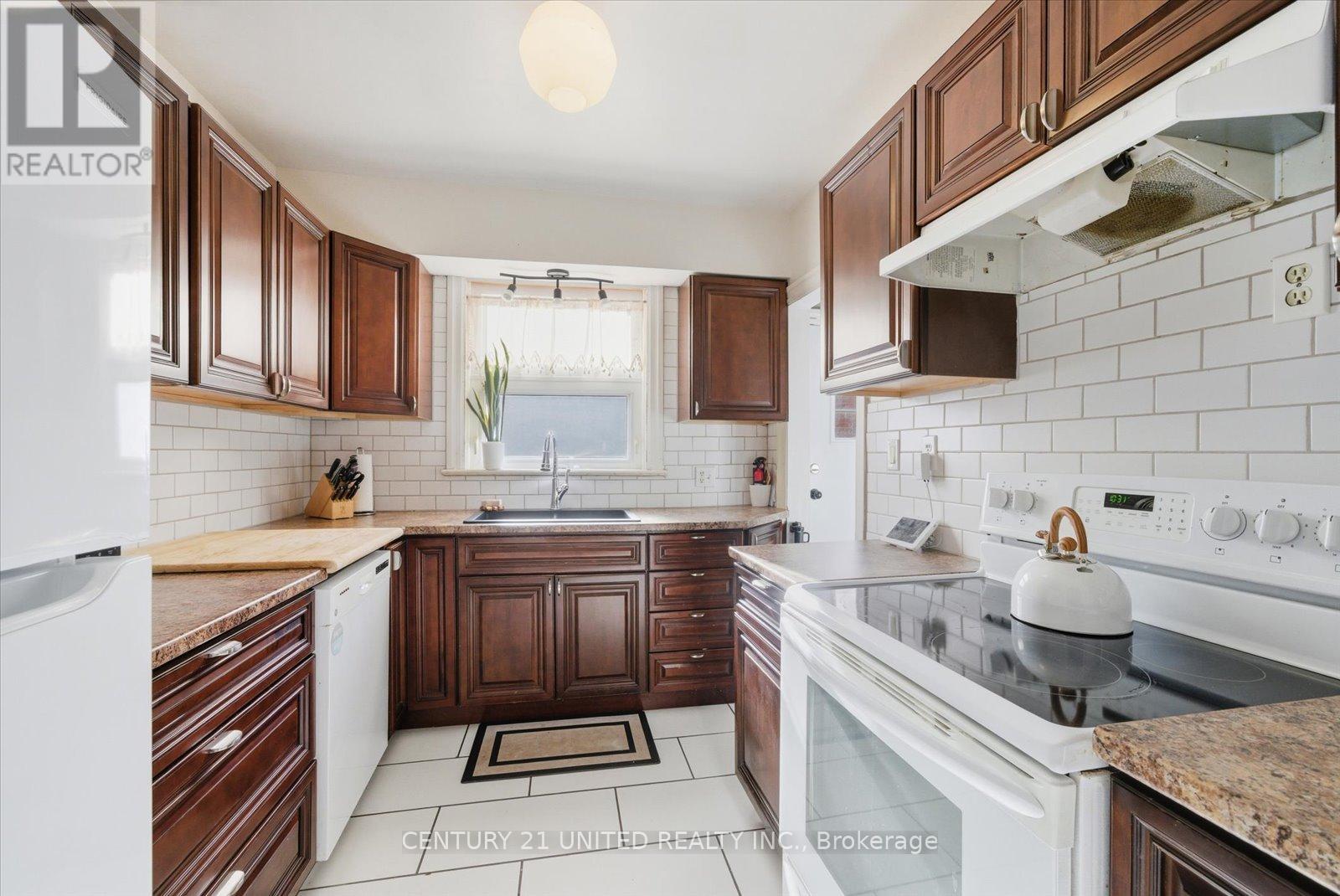 776 Bethune Street, Peterborough (Northcrest Ward 5), Ontario  K9H 4A6 - Photo 14 - X12502906