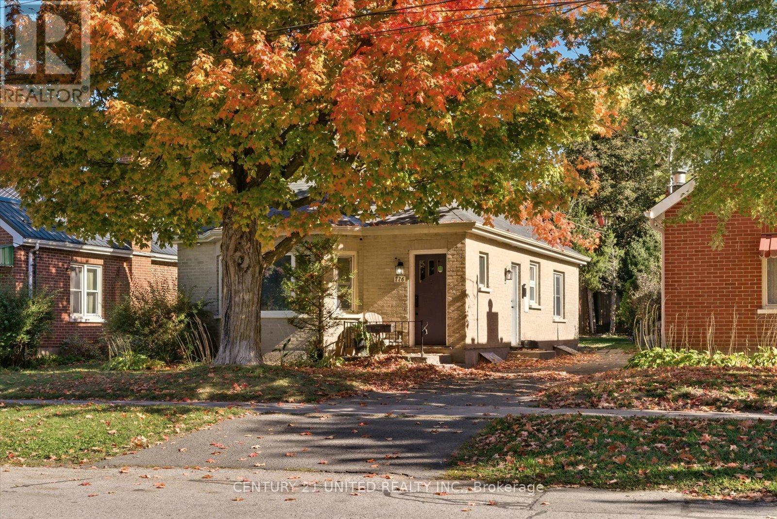 776 Bethune Street, Peterborough (Northcrest Ward 5), Ontario  K9H 4A6 - Photo 2 - X12502906