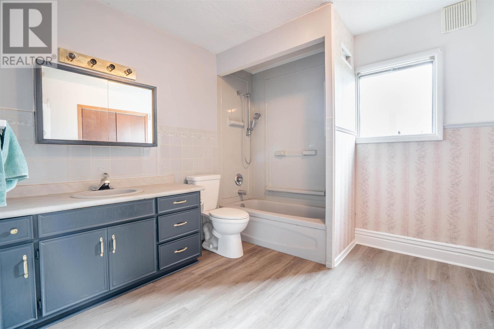 282 Sixth Ave, Sault Ste. Marie, Ontario  P6C 4K8 - Photo 17 - SM253162