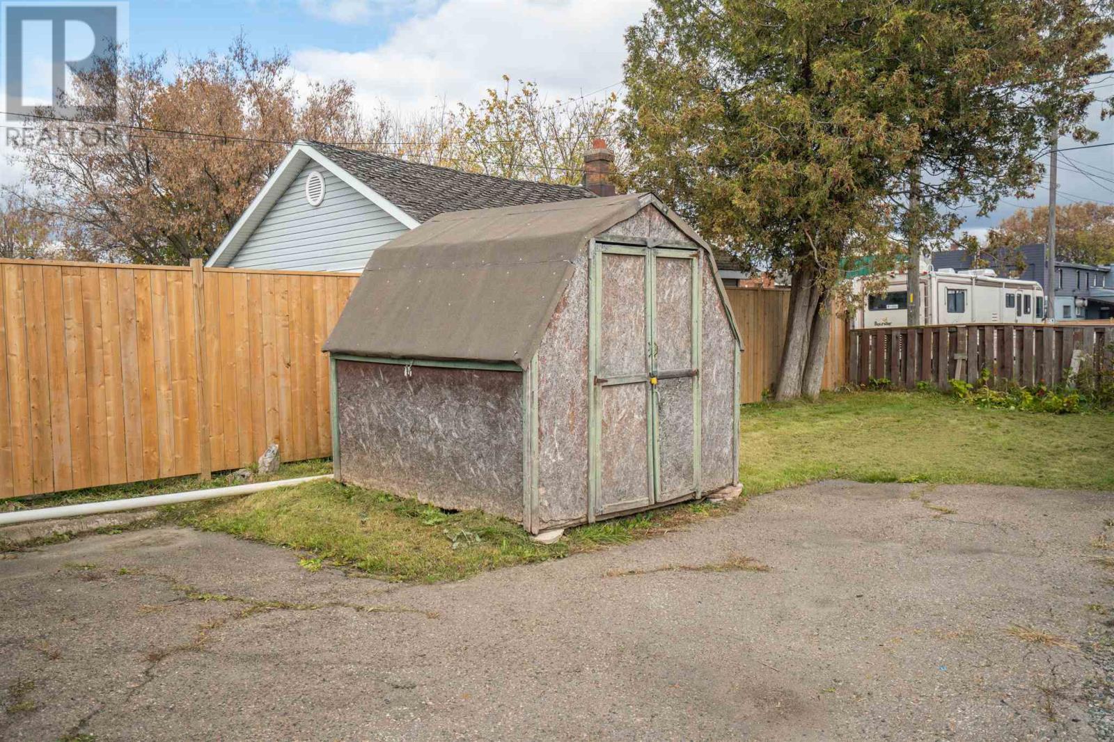 282 Sixth Ave, Sault Ste. Marie, Ontario  P6C 4K8 - Photo 8 - SM253162