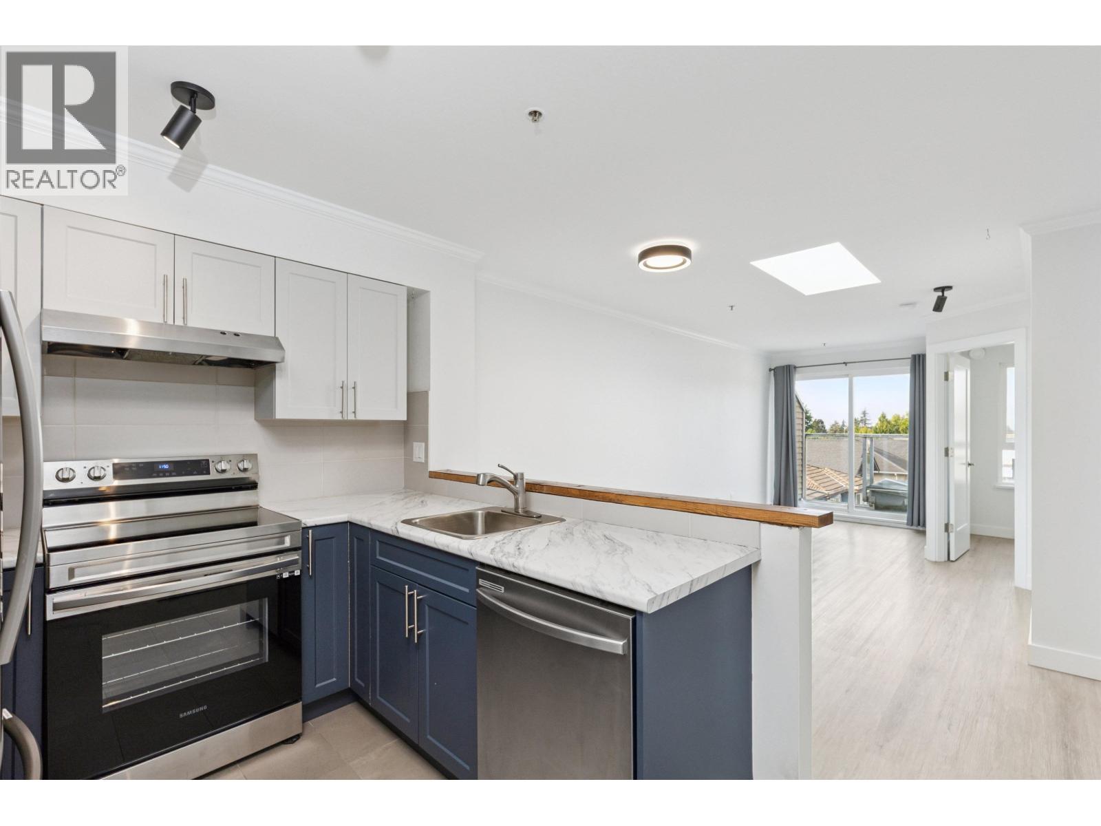 Ph5 1503 W 66th Avenue, Vancouver, British Columbia  V6P 2R8 - Photo 2 - R3060864