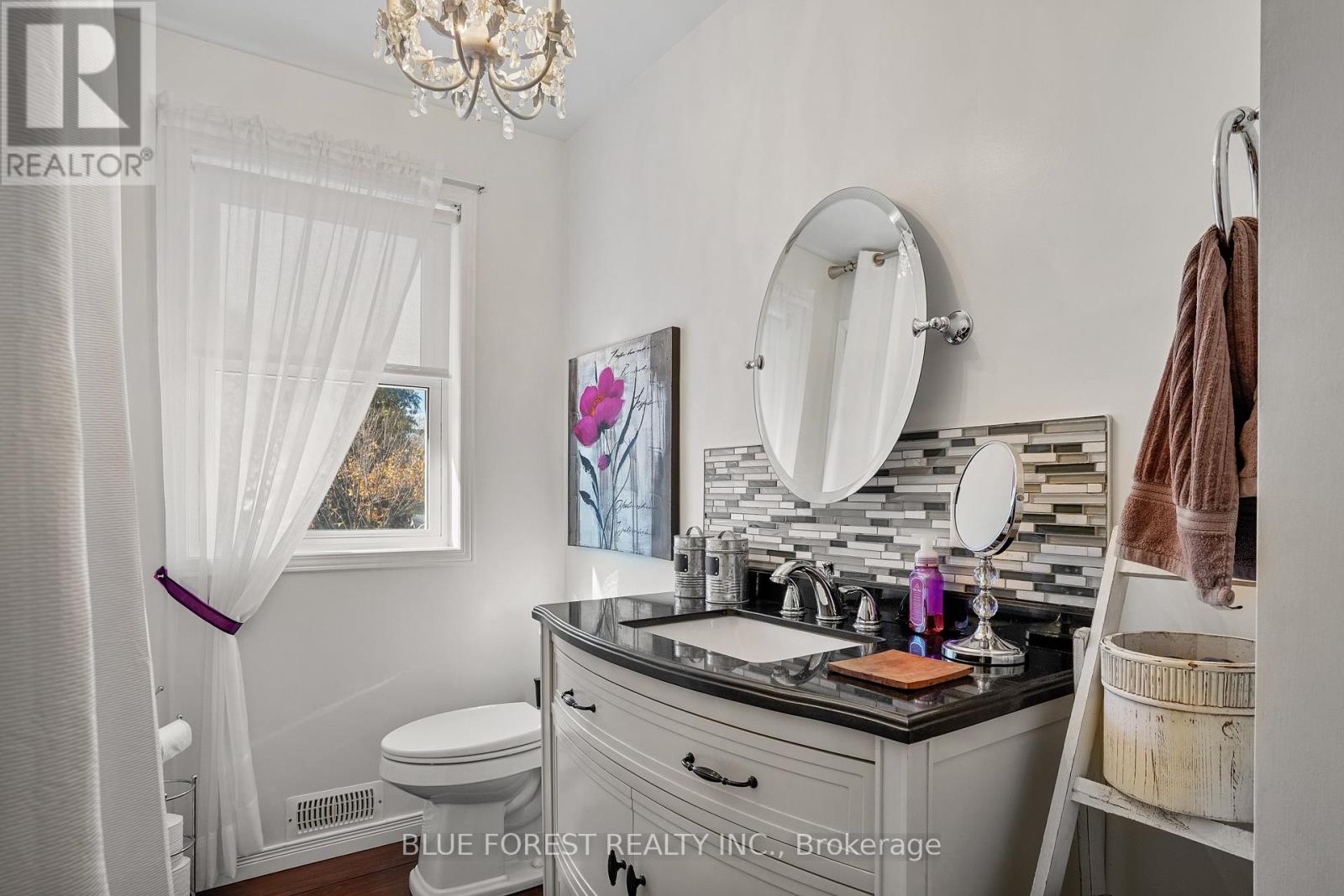 174 Mcarthur Street, Dutton/dunwich, Ontario  N0L 1J0 - Photo 34 - X12502918