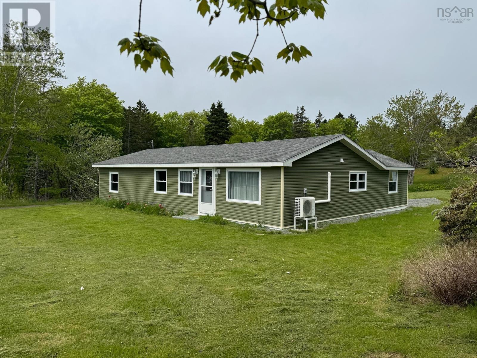 10979 Highway 4, St. Peter's, Nova Scotia  B0E 3B0 - Photo 5 - 202501457