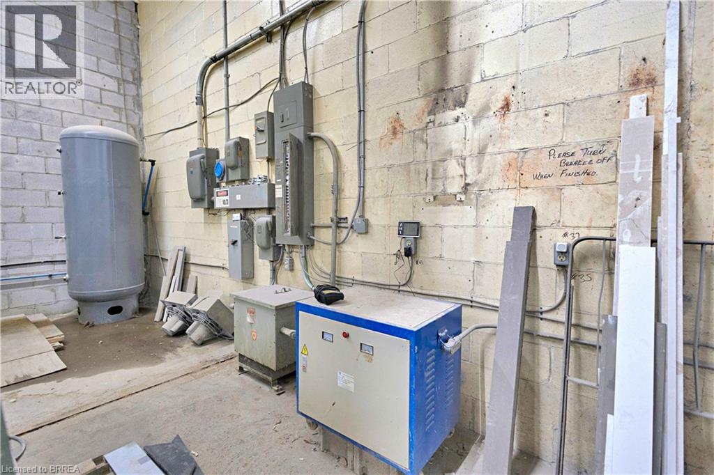 148 Mohawk Street Unit# D, Brantford, Ontario  N3S 7G5 - Photo 14 - 40781305