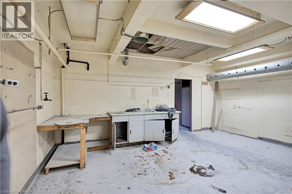 148 Mohawk Street Unit# D, Brantford, Ontario  N3S 7G5 - Photo 31 - 40781305