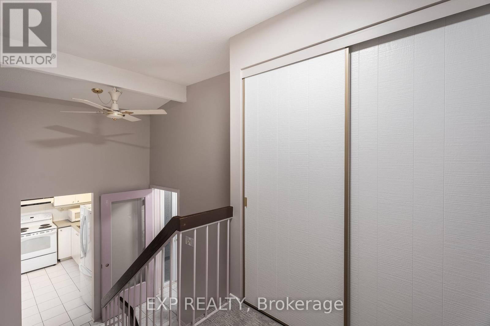 109 Woodfield Drive, Ottawa, Ontario  K2G 0A1 - Photo 11 - X12503002