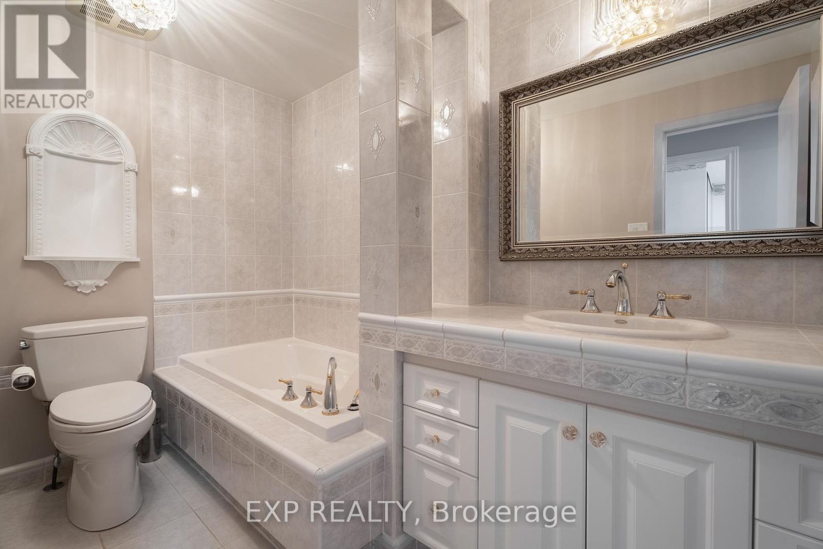 109 Woodfield Drive, Ottawa, Ontario  K2G 0A1 - Photo 19 - X12503002