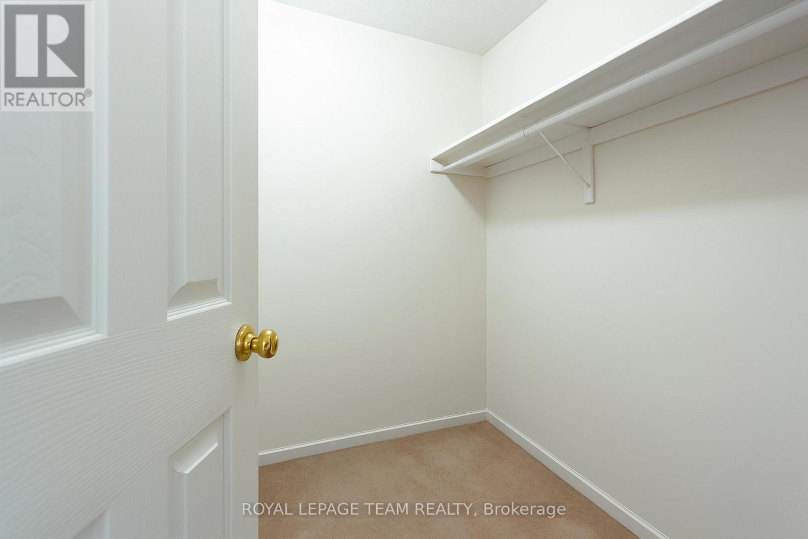 7 Fairpark Drive, Ottawa, Ontario  K2G 6X1 - Photo 21 - X12503032