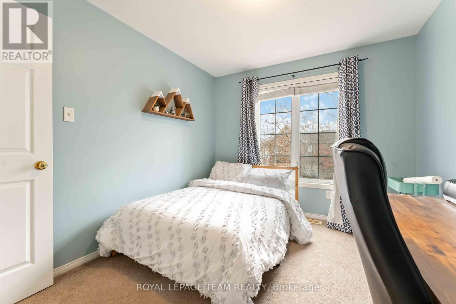 7 Fairpark Drive, Ottawa, Ontario  K2G 6X1 - Photo 29 - X12503032