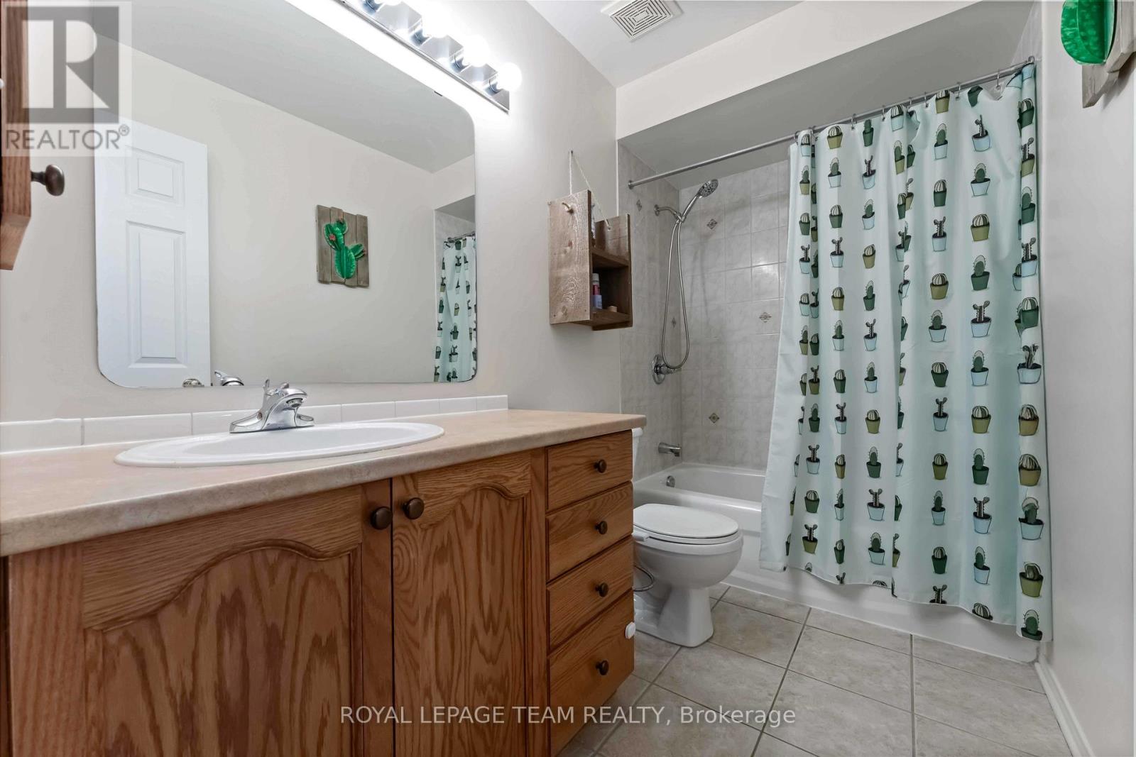 7 Fairpark Drive, Ottawa, Ontario  K2G 6X1 - Photo 31 - X12503032