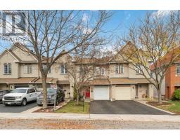 7 FAIRPARK DRIVE, Ottawa, Ontario