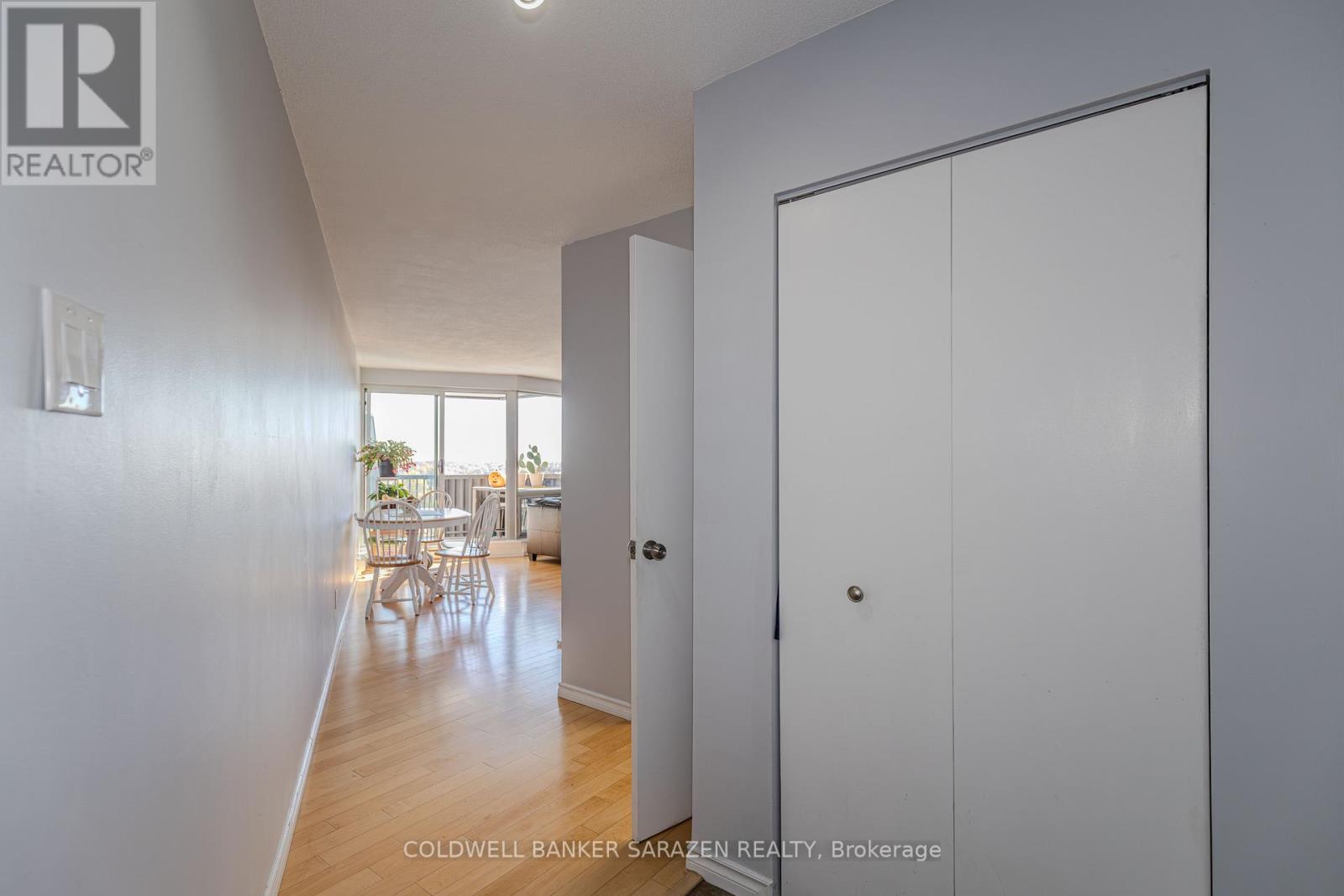 901 - 1380 Prince Of Wales Drive, Ottawa, Ontario  K2C 3N5 - Photo 6 - X12503080