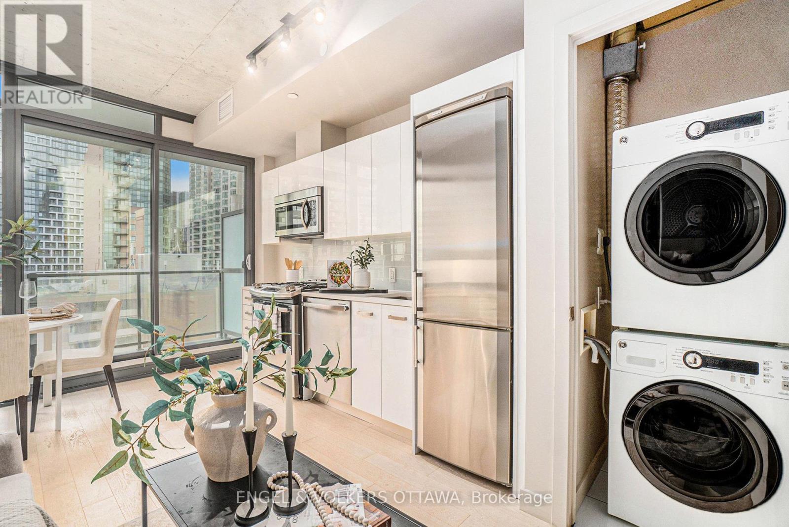 1113 - 224 Lyon Street, Ottawa, Ontario  K1R 5V9 - Photo 8 - X12503136