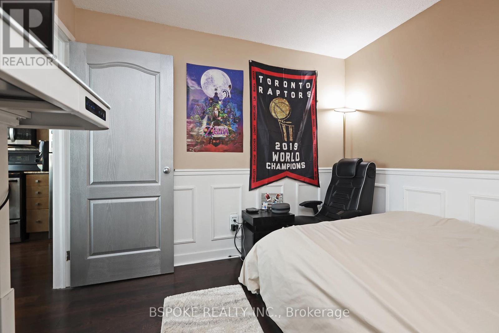 5016 - 11 Brunel Court, Toronto, Ontario  M5V 3Y3 - Photo 9 - C12502614