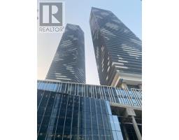 3910 - 55 COOPER STREET