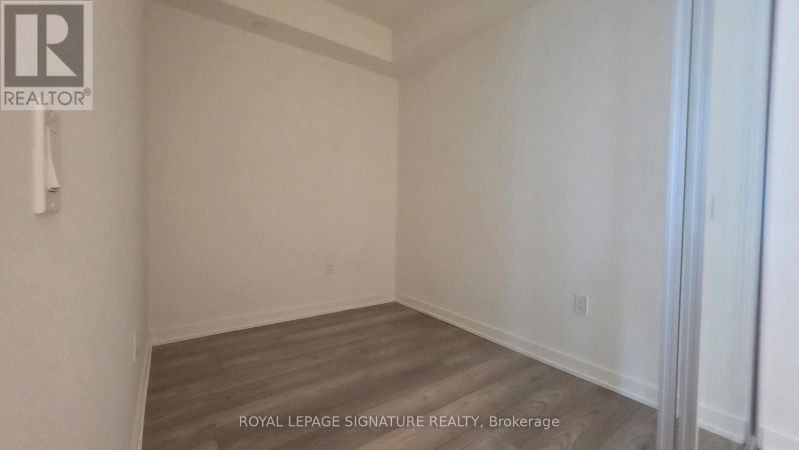 1404 - 110 Broadway Avenue, Toronto, Ontario  M4P 1V7 - Photo 13 - C12502670