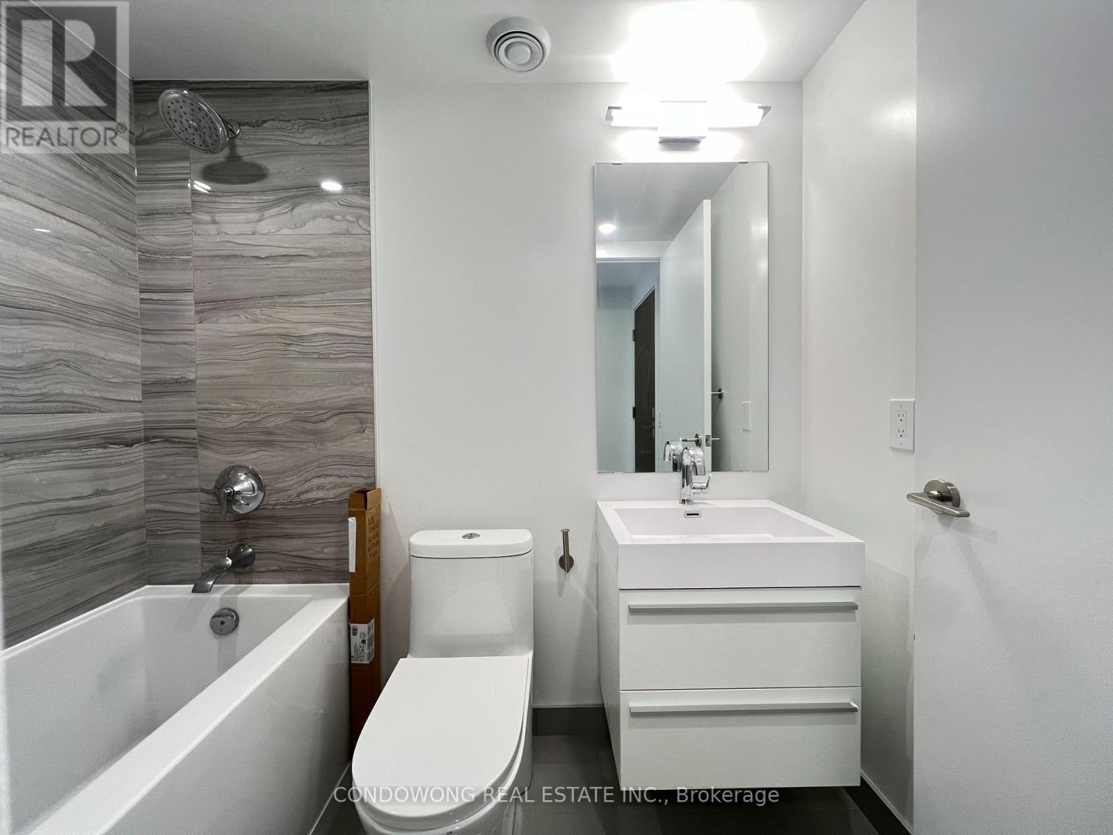 3108 - 39 Roehampton Avenue, Toronto, Ontario  M4P 0G1 - Photo 14 - C12502686