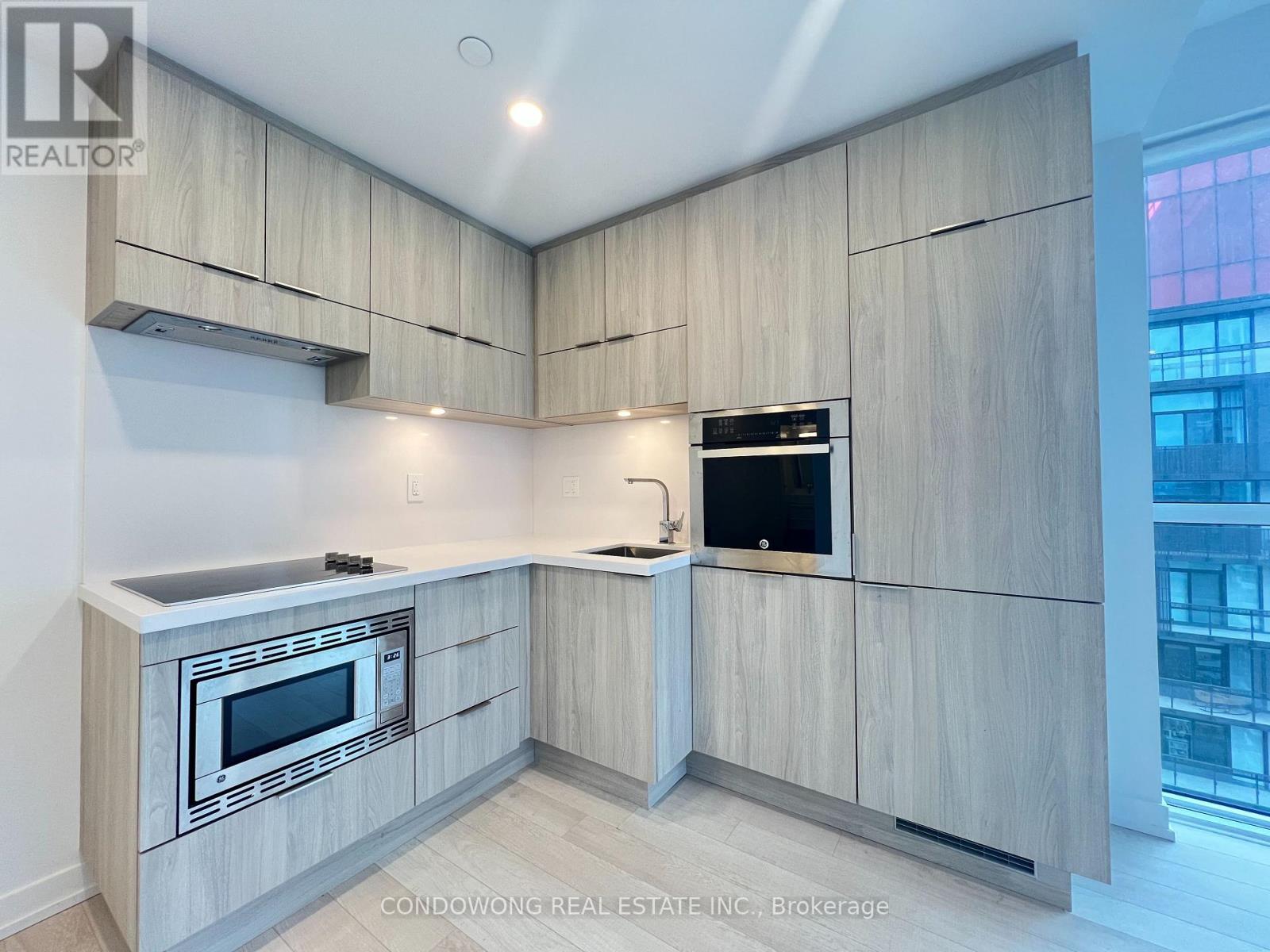 3108 - 39 Roehampton Avenue, Toronto, Ontario  M4P 0G1 - Photo 3 - C12502686