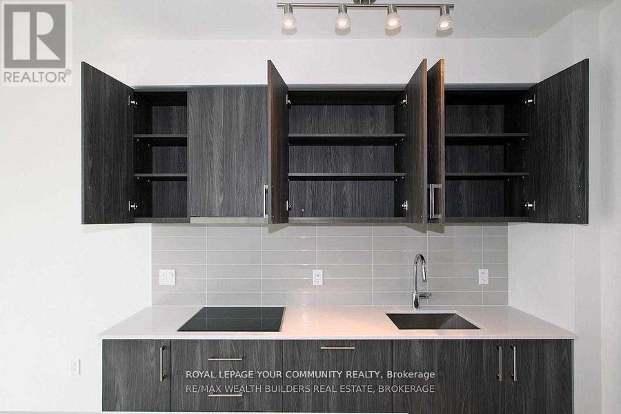 1605E - 576 FRONT STREET W, Toronto, Ontario