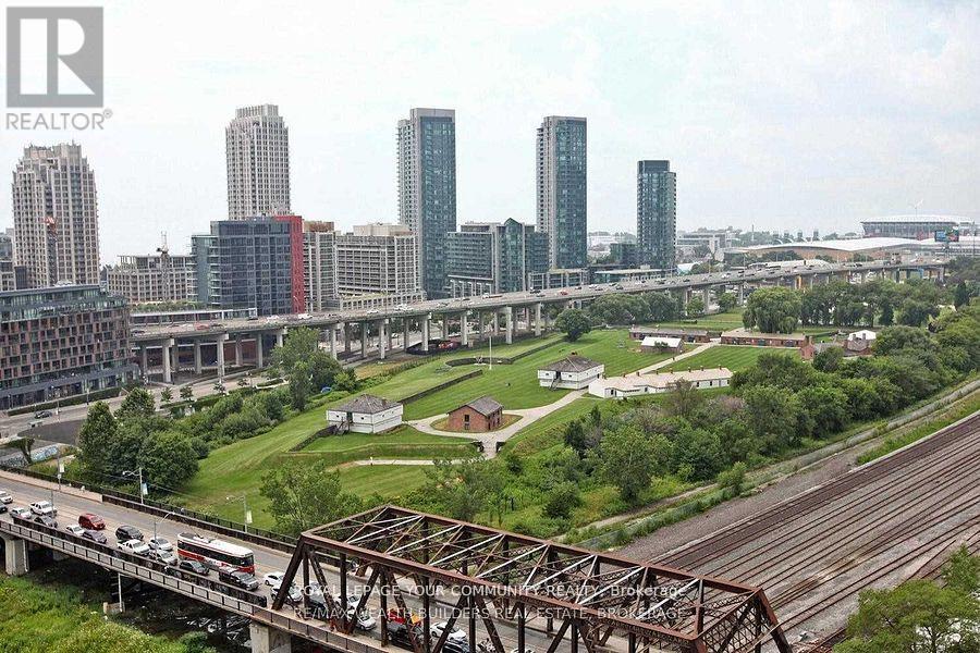 1605e - 576 Front Street W, Toronto, Ontario  M5V 1C1 - Photo 27 - C12502780