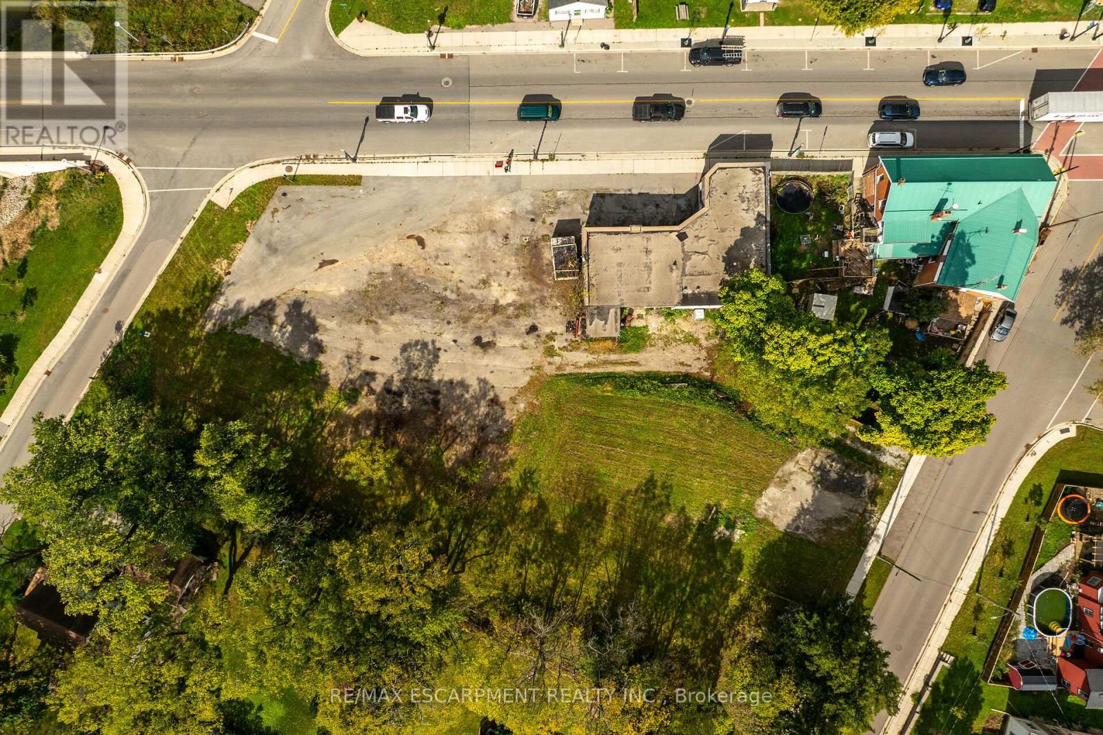 3 Cayuga Street, Haldimand, Ontario  N0A 1E0 - Photo 8 - X12213703