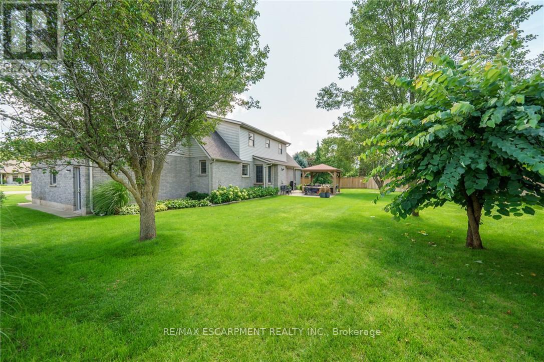 17 Angle Street, Norfolk, Ontario  N3Y 5M6 - Photo 44 - X12134732