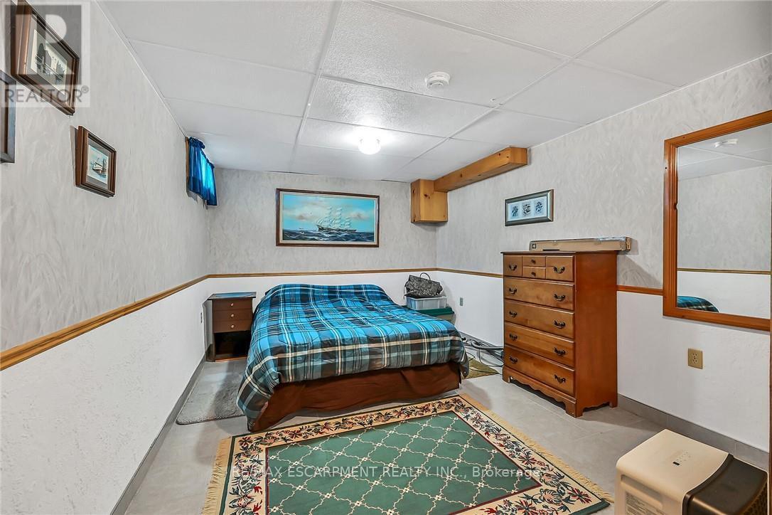 86 Lakeshore Road, Haldimand, Ontario  N0A 1P0 - Photo 18 - X12333579